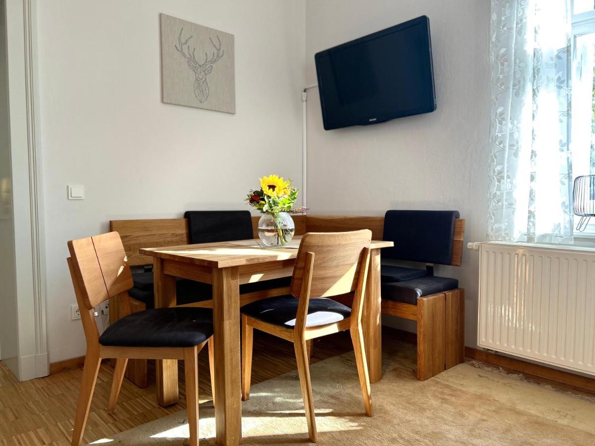 Schlosspark Apartment I 80Qm I 3 Betten I Bei Dresden Хайденау Экстерьер фото